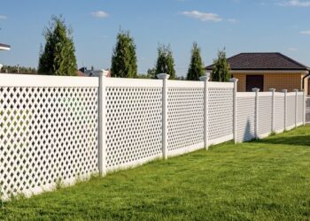 Vinyl Fencing